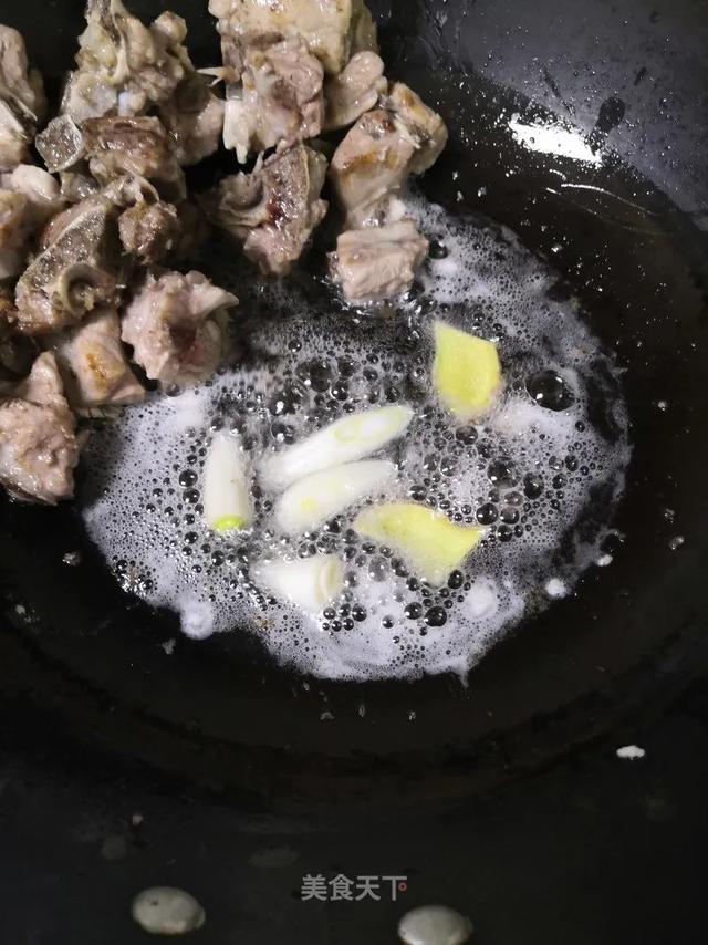 糖醋排骨：经典做法，爱吃肉肉的宝宝绝对不能错过