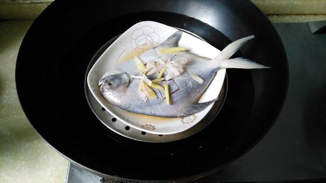 冬季多给孩子吃这鱼好，蒸一蒸，肉多刺少营养高