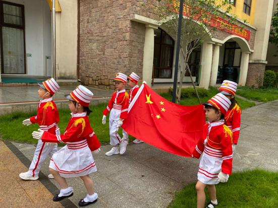 你的育儿经|实拍!四会幼儿园返园第一天,小朋友们终于又见面啦!