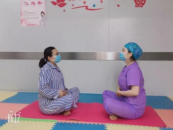 [超级宝妈]助产士，今天我是产妇，脾气不好