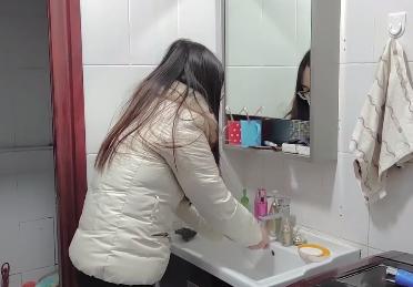 【上游新闻】疫情期间如何正确取快递？宅在家的你一定要看