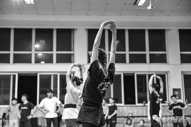 清心醉人|浙歌《生命舞迹》24日上演，练功房排练记，先睹为快