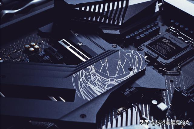 真旗舰？iGame Z490 VulcanX的科学开启指南