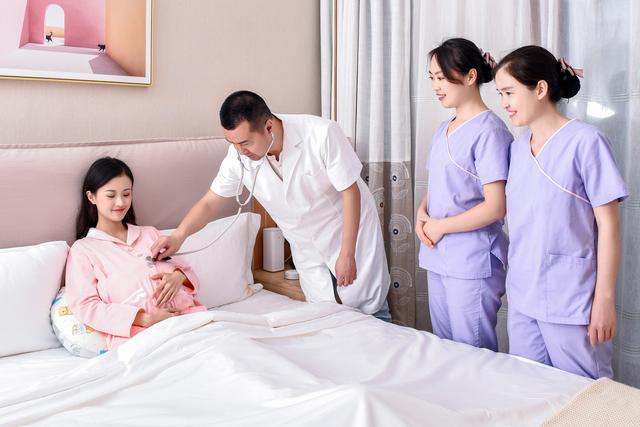 「超级宝妈」怀孕时有三种产检很鸡肋，没必要花冤枉钱，孕妈睁大双眼别上当