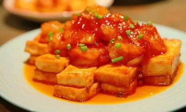 「超级宝妈」用豆制品代替肉类可以吗？家长这样给孩子吃，营养更丰富