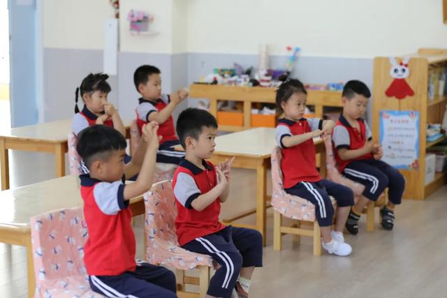 爱心总动员|不负时光 重燃希望 丨 文圣路（主园）幼儿复园一日生活纪实