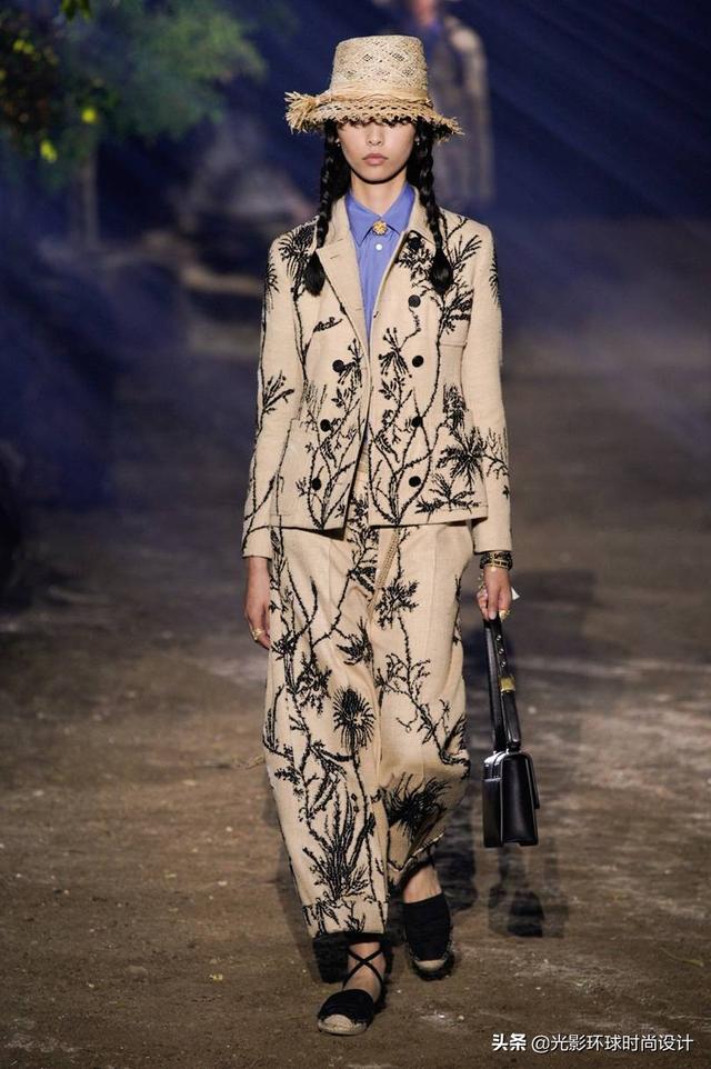 最时尚Christian Dior 2020春夏系列-贴近自然的森林秀