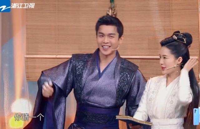 [9号放映厅]王牌：张若昀李沁关系有多铁？谁注意张若昀说的这句话，羡慕了！