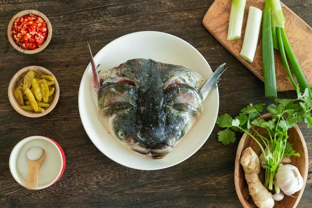 天越冷就越馋这道菜，香辣开胃，一口接一口真过瘾，吃得大汗淋淋