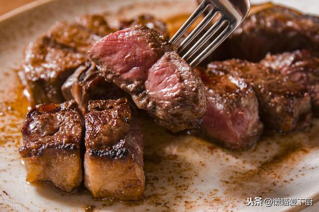 挑牛排时，西冷、菲力、眼肉选哪种好？原来区别不止一点点