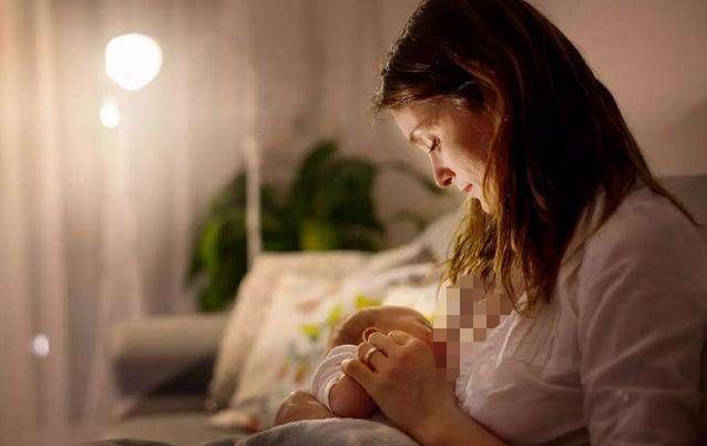 「你的育儿经」“最懂事宝宝”仅11个月半夜起床自己喝奶，网友：孟婆汤没喝干净