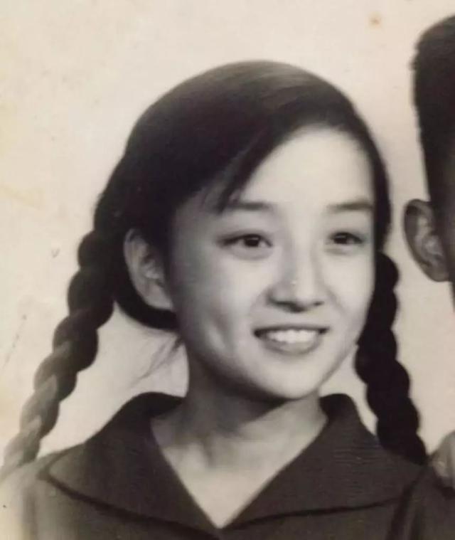 【烟花巷陌】妈妈很美是什么体验？网友：妈妈的美貌可以吹一辈子！