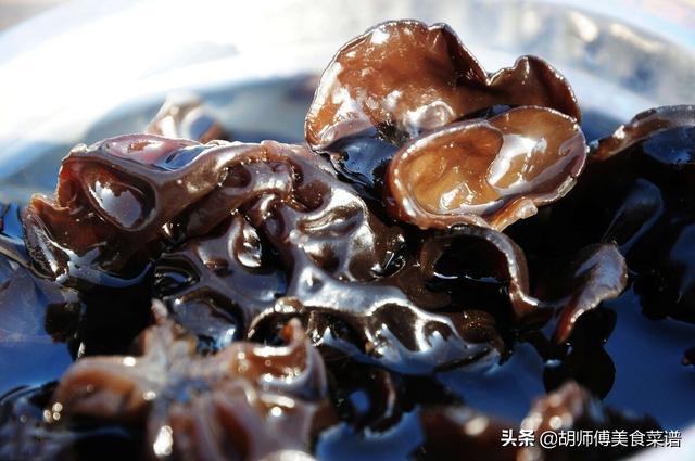 明天冬至，记得多吃3白、3黑，少食3样，合理饮食，家人更健康