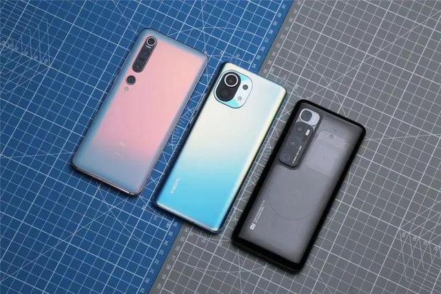 从小米 11 到骁龙 888，2021 年旗舰手机体验探究