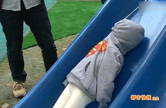 孩子|警惕！这种衣服害死几十个孩子，千万别再这样穿了