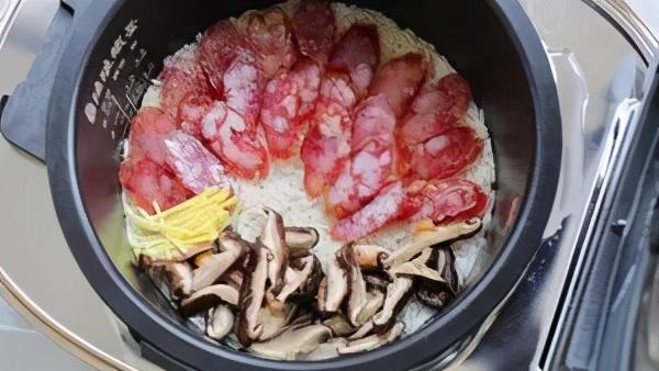 最适合冬天吃的3道懒人美味，丢进电饭煲一键搞定，好吃又省心