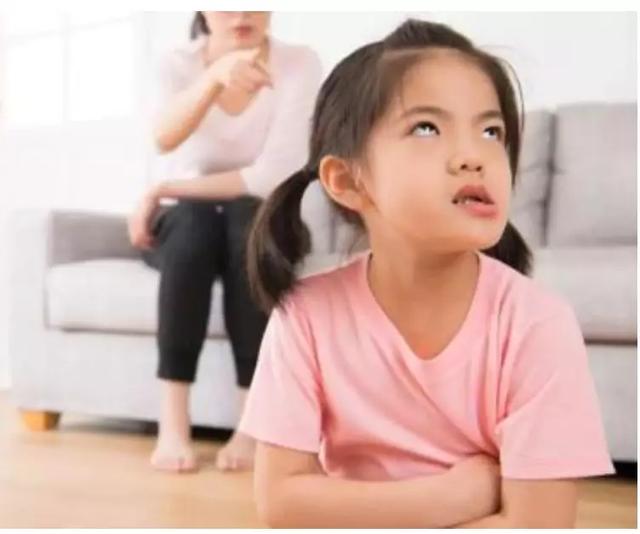 超级宝妈:孩子有这4个“坏毛病”,其实是智商高的表现,家长不要盲目阻止