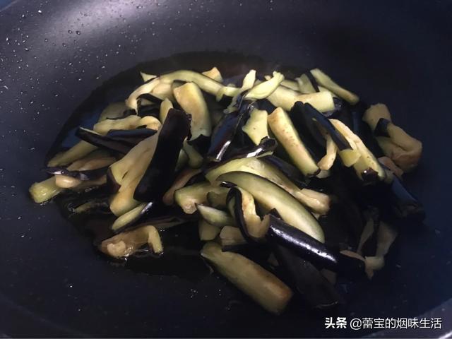 「超级宝妈」春天，多给孩子做这道菜，孩子胃口大开吃嘛嘛香，个头蹭蹭往上蹿