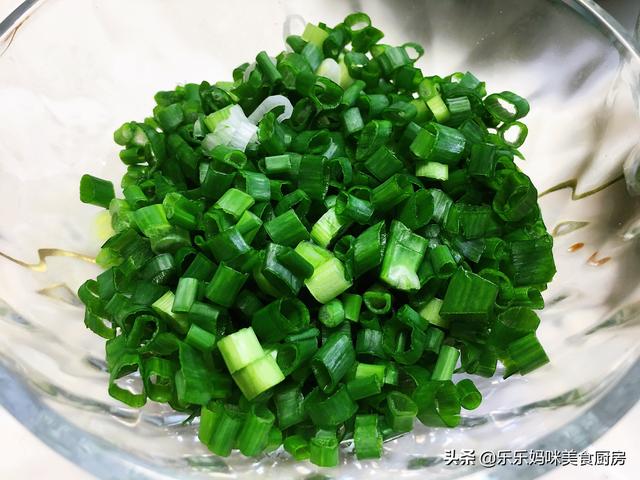 天冷花80块钱在家吃火锅，单人单锅，经济实惠，味道也不差