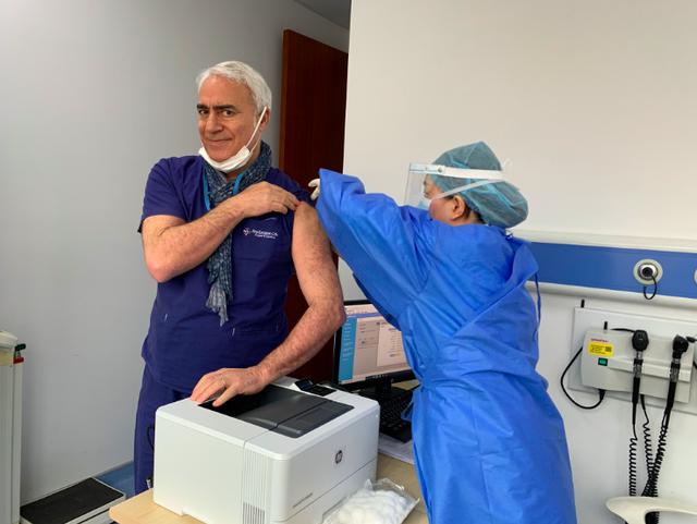 接种|“我坚信接种疫苗是战胜疫情的唯一手段！”他或是上海第一位接种新冠疫苗的外国人