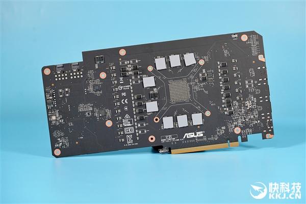 一体式水冷！华硕ROG STRIX LC RX 6800 XT GAMING图赏