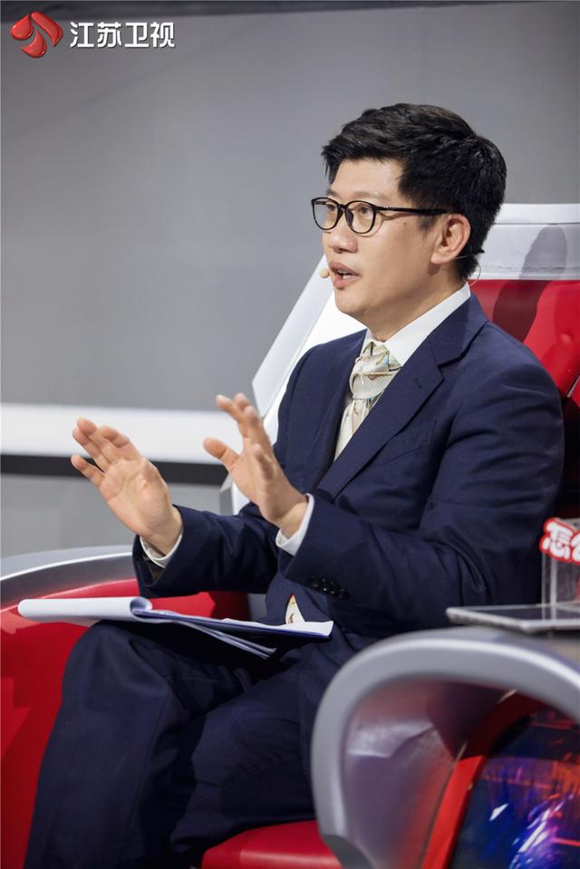 江苏卫视|《最强大脑》“最强激励官”李宇春披挂上阵 S圈领衔四大战队呼之欲出