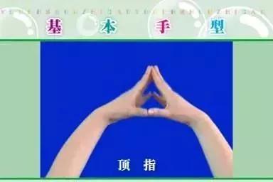 #你的育儿经#用这些童谣和孩子一起玩手指操，开发右脑，孩子越玩越聪明