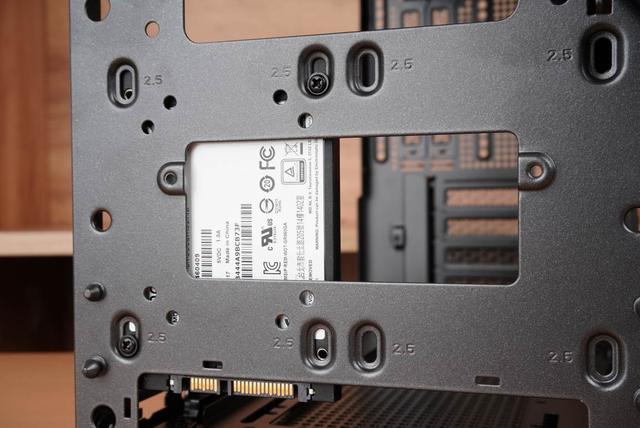 好久没有遇到令人心情澎湃的机箱了，先马趣造双平台搭建（上篇）