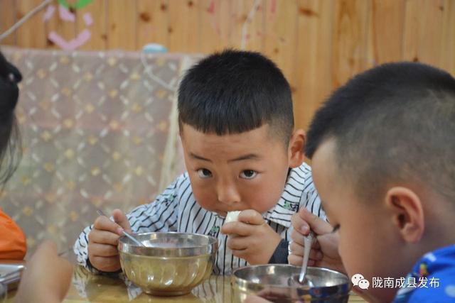 超级宝妈|探营 | 幼儿园的早晨