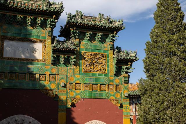 高颜值担当，唯卓仕 23mm &amp; 33mm EOS-M版