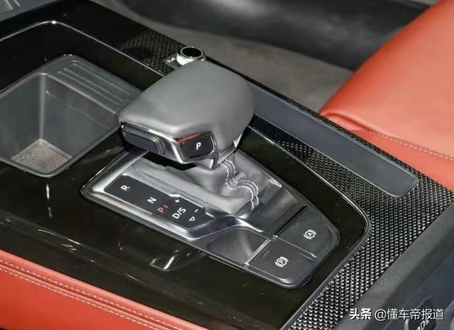 新车｜超前+跨界 奥迪Q5L Sportback对比Q5L