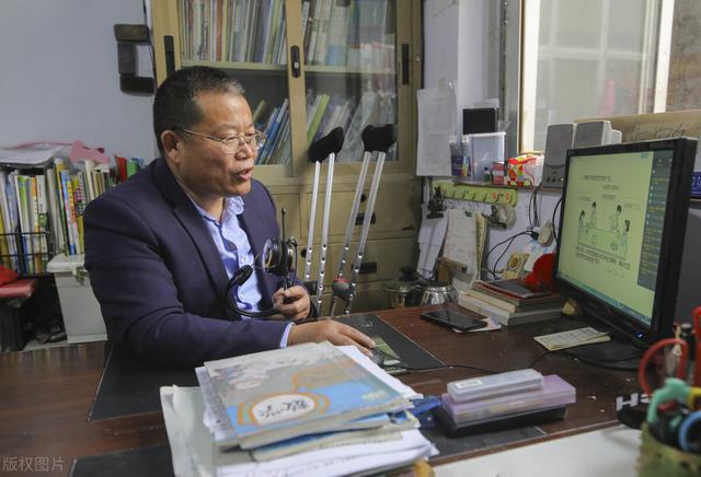 父母会用拼音发微信、微信支付一直是判断你是否“被淘汰”的标准