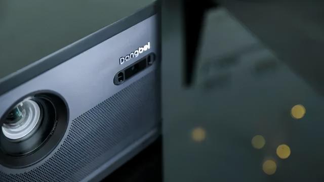 不做“见光死”，只做“真是明”，双十一买的当贝高清投影，值了