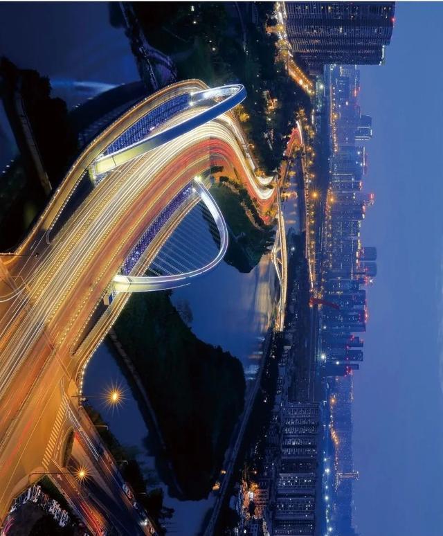 你好，这里是中和