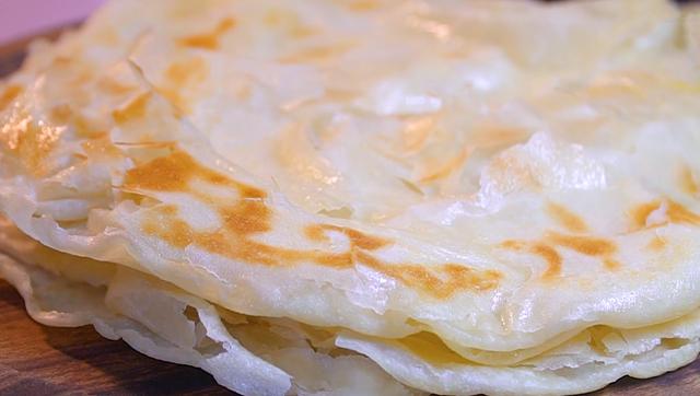 饼烙得像锅盔？试试这个家常饼做法，外酥里软层次丰富，凉了不硬