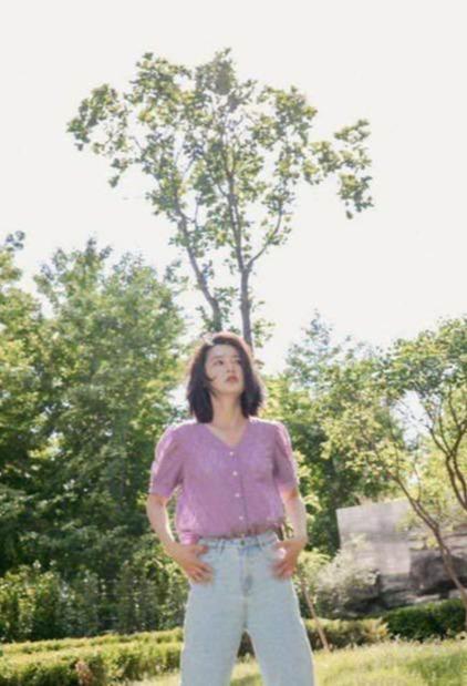 如果心有颜色|颜值演技双在线李沁,假日穿搭好少女,她的夏日穿搭堪称“宝典”