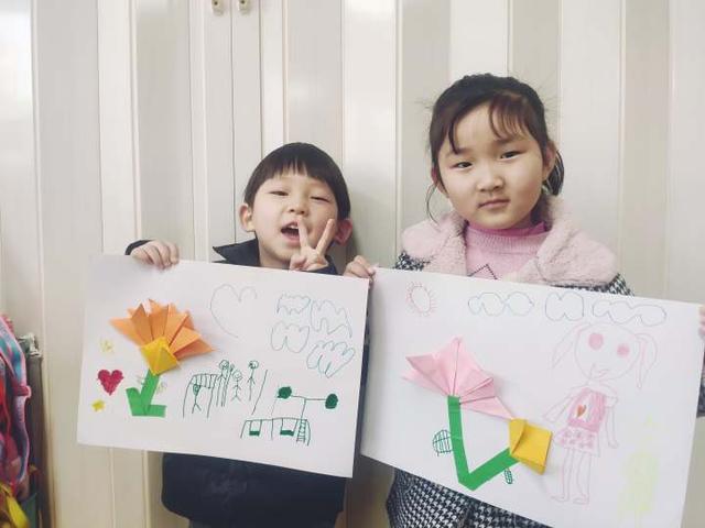 妈妈|长得真像！京都实验幼托园的孩子们纷纷晒出和妈妈的合影