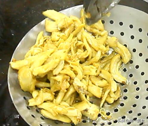 肉丝分明才入味，3步做出豉香手撕鸡，这盘鸡好吃还吃不胖