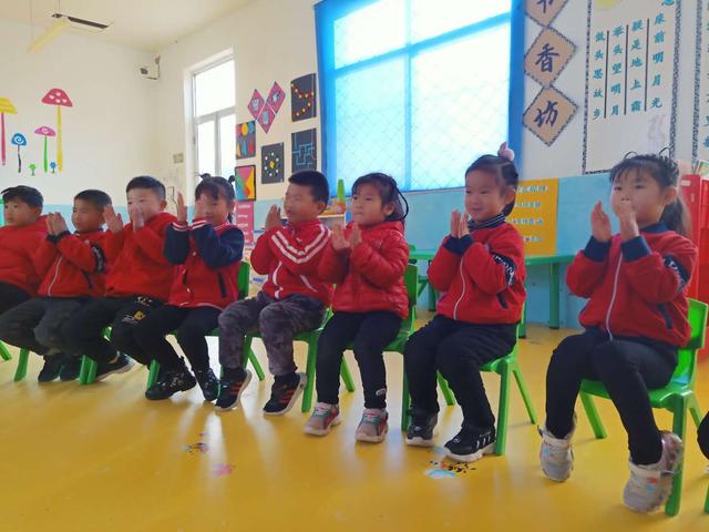 皮影戏进校园，激发孩子想象力