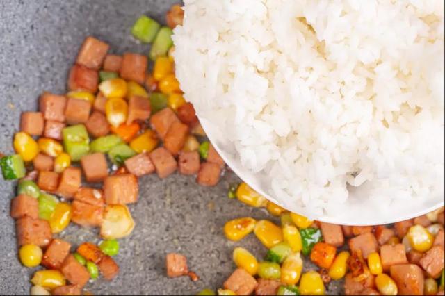 太香啦！这么简单的炒饭，怎么还能这么好吃？