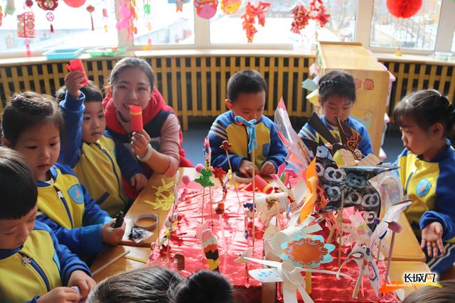 高清图｜河北石家庄：幼儿园里迎新年