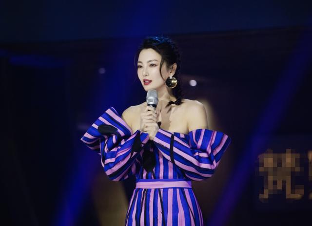 fun娱乐|张雨绮御姐形象崩塌，参加节目变“憨憨”，还反思自己又不懂事了