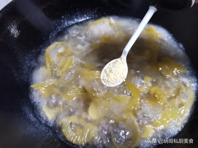 它是含锌最高的食材，和此菜是“黄金搭档”，常吃胃口好不挑食