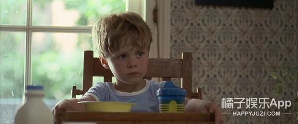 原味哆啦|还记得《钢铁侠3》里救下Tony的男孩吗，他现在长这样