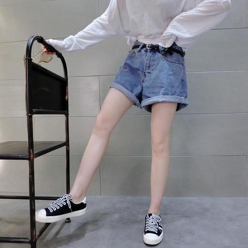 普拉达女王夏天不能穿的三种短裤,显矮又难看,告别短板才能更美