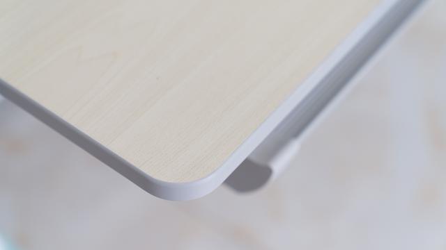 儿女天天乐|可调节的儿童学习桌椅到底有用吗？黑白调儿童学习桌椅给你答案