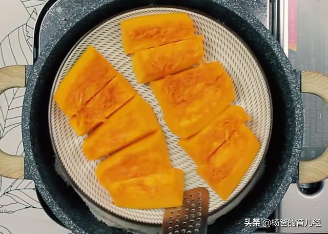 孩子爱吃的刺猬小馒头，造型可爱，软嫩香甜，吃了一次念念不忘