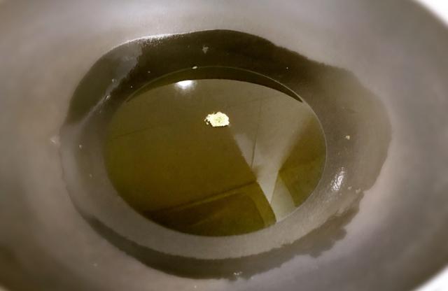 小雪后，白萝卜和它是绝配，焖15分钟就好，应季而食温暖过冬