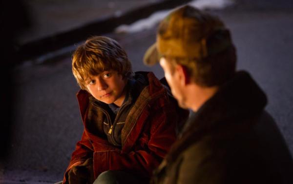 原味哆啦|还记得《钢铁侠3》里救下Tony的男孩吗，他现在长这样