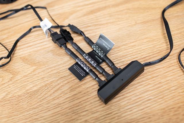 更具个性的RGB风扇，机箱里的魔术师，九州风神MF120GT开箱